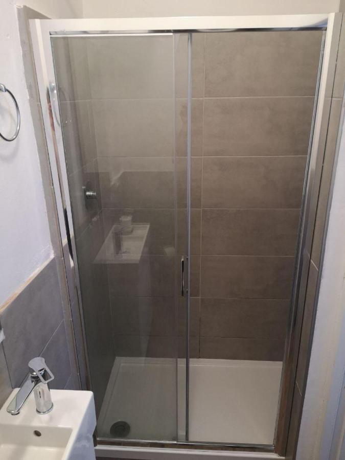 Camera E Bagno Privato A 3 Minuti Dalla Stazione Bolonya Dış mekan fotoğraf